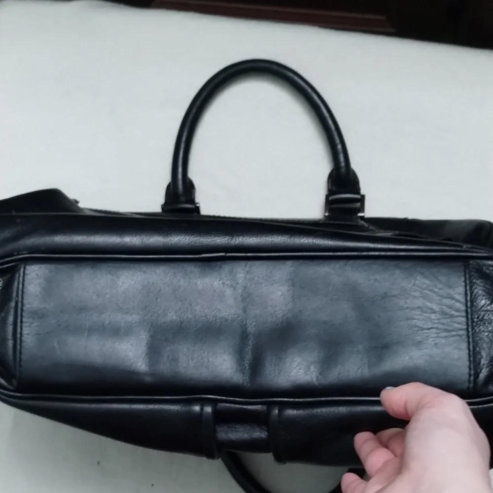 Cole Haan sleek stylish